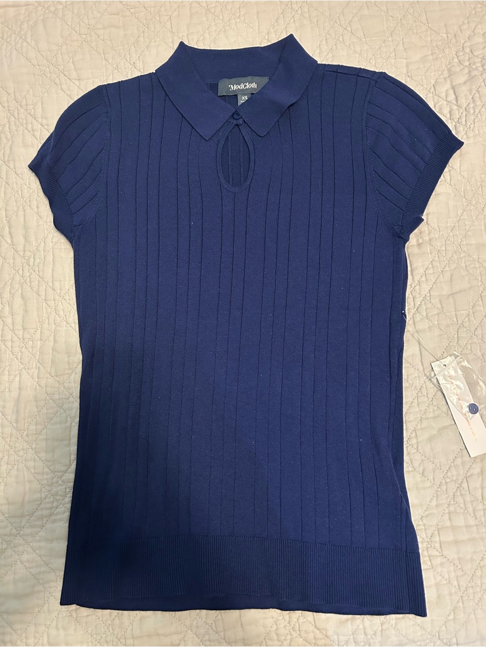 NWT ModCloth One Good Turn Keyhole Sweater Top Navy - Picture 2 of 3